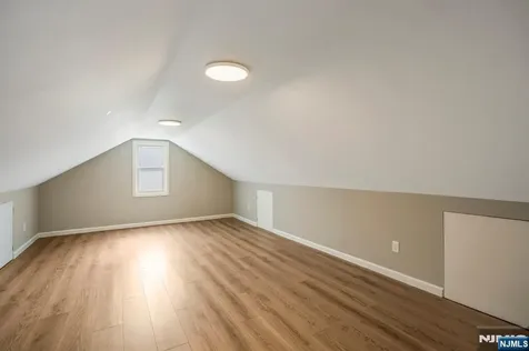 16 Pleasant Belleville NJ 07109