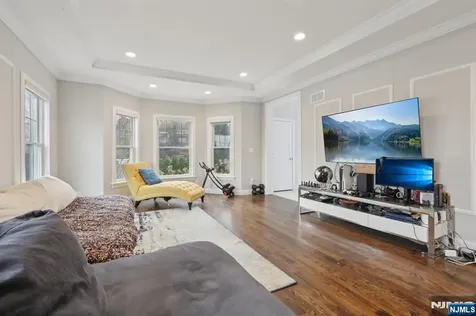 680 Soldier Hill Road Oradell NJ 07649