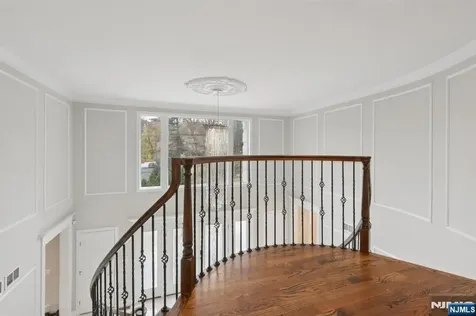 680 Soldier Hill Road Oradell NJ 07649
