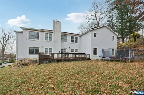 680 Soldier Hill Road Oradell NJ 07649