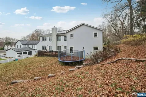 680 Soldier Hill Road Oradell NJ 07649