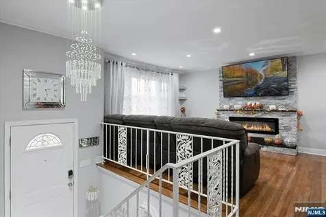 14 Dorothea Terrace Belleville NJ 07109
