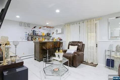 14 Dorothea Terrace Belleville NJ 07109