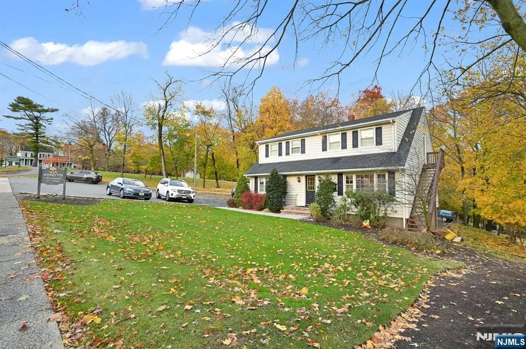 857 Pompton Avenue Cedar Grove NJ 07009