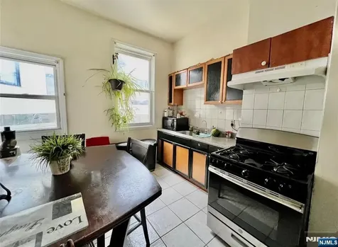 2808 Palisade Avenue Weehawken NJ 07086