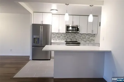 1600 Center Avenue Fort Lee NJ 07024