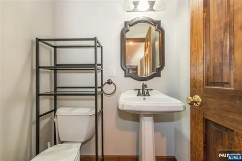 8 Tyler Place West Milford NJ 07421