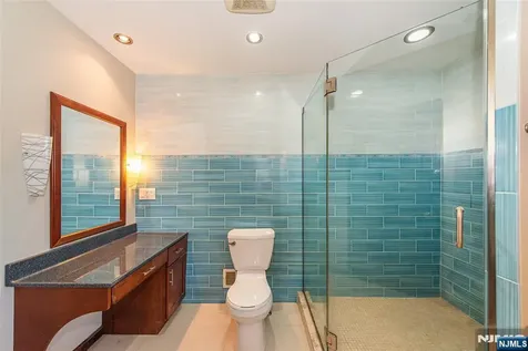 8 Tyler Place West Milford NJ 07421