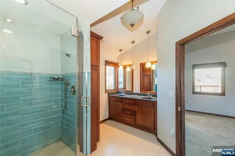 8 Tyler Place West Milford NJ 07421