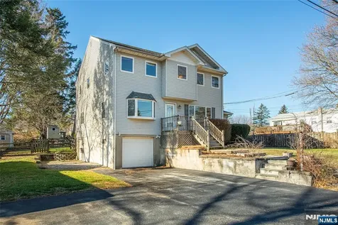 8 Tyler Place West Milford NJ 07421