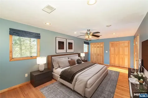 8 Tyler Place West Milford NJ 07421