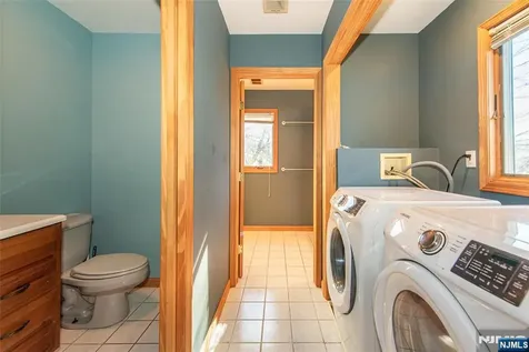 8 Tyler Place West Milford NJ 07421