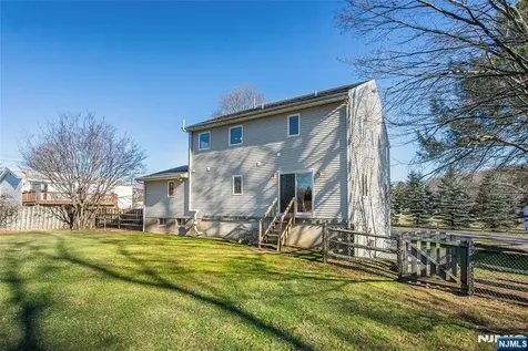 8 Tyler Place West Milford NJ 07421