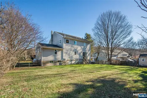 8 Tyler Place West Milford NJ 07421