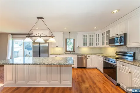 8 Tyler Place West Milford NJ 07421