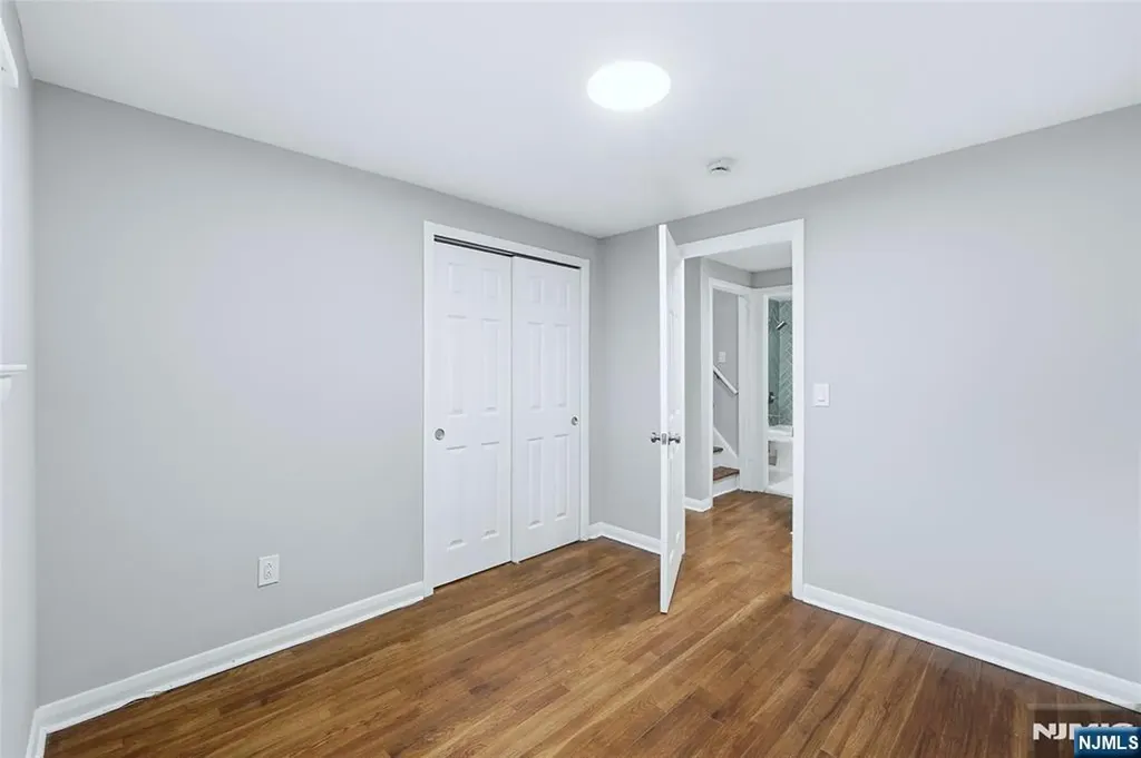 15 Carol Place Bloomfield NJ 07003