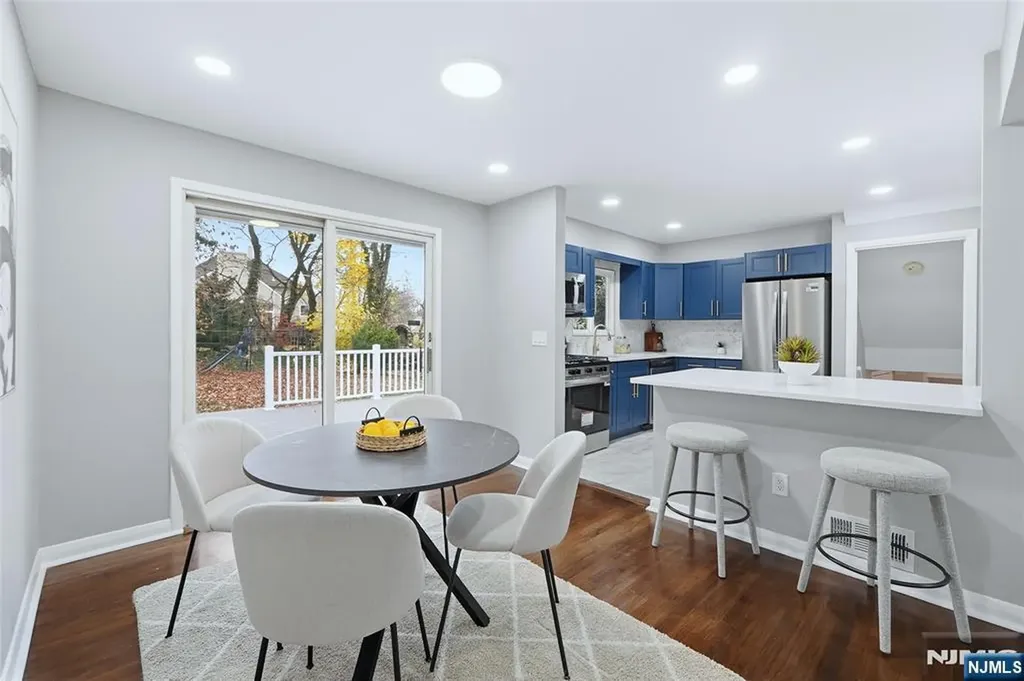 15 Carol Place Bloomfield NJ 07003