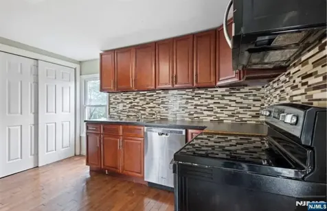 70 Sherman Avenue Newark NJ 07114