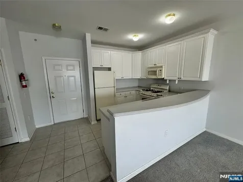 134 Cory Lane Elmwood Park NJ 07407