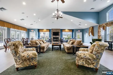 134 Cory Lane Elmwood Park NJ 07407
