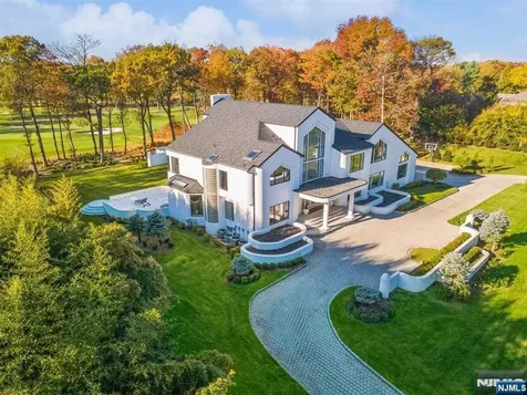 23 Rio Vista Drive Alpine NJ 07620