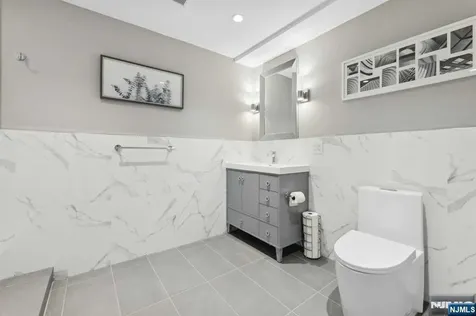 23 Rio Vista Drive Alpine NJ 07620