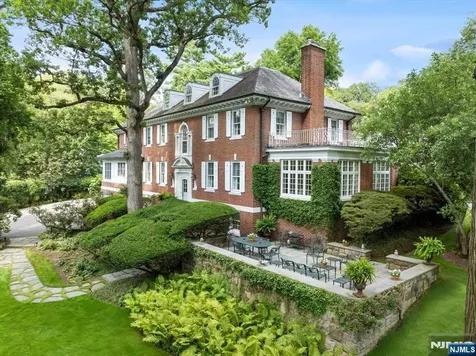 200 Lincoln Street Englewood NJ 07631