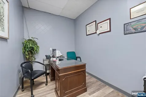 510 43rd Street Union City NJ 07087