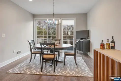 3 Cinnamon Drive Upper Saddle River NJ 07458