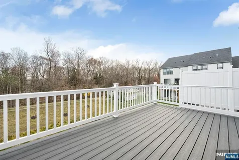 3 Cinnamon Drive Upper Saddle River NJ 07458