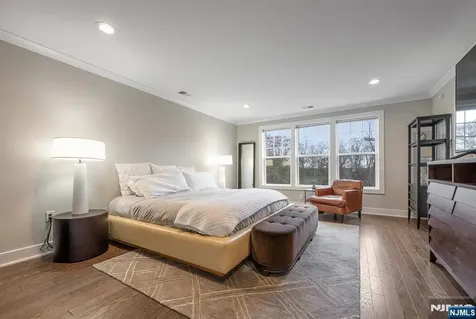 3 Cinnamon Drive Upper Saddle River NJ 07458