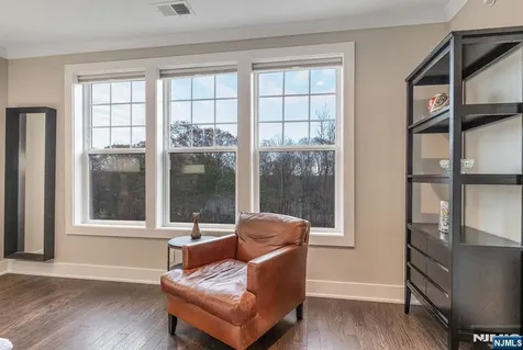 3 Cinnamon Drive Upper Saddle River NJ 07458