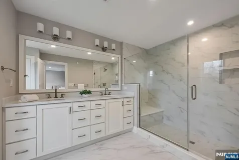 3 Cinnamon Drive Upper Saddle River NJ 07458