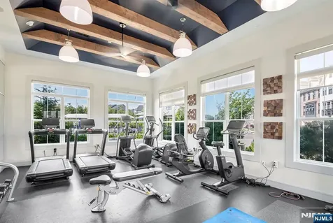 3 Cinnamon Drive Upper Saddle River NJ 07458