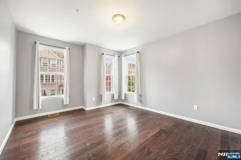 109 Wesmont Drive Wood Ridge NJ 07075