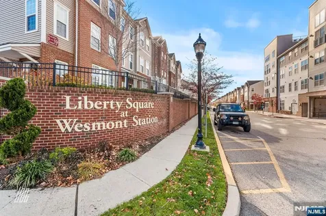 109 Wesmont Drive Wood Ridge NJ 07075