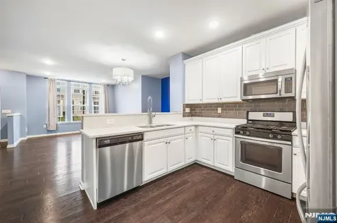109 Wesmont Drive Wood Ridge NJ 07075