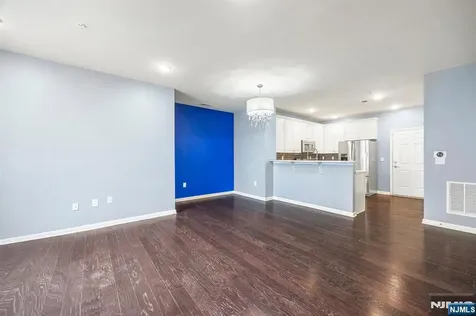 109 Wesmont Drive Wood Ridge NJ 07075