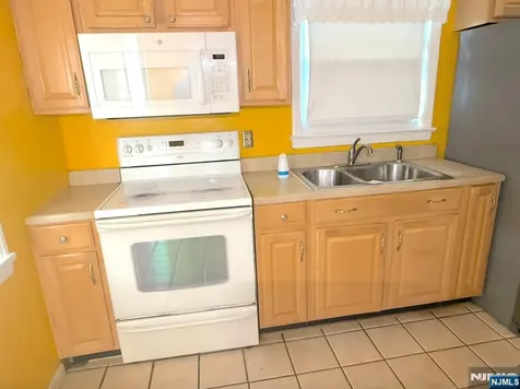 56 Marvin Avenue Franklin NJ 08873