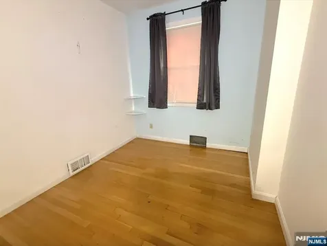 56 Marvin Avenue Franklin NJ 08873