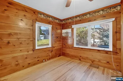 83 Lakeview Avenue Ringwood NJ 07456