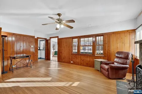 83 Lakeview Avenue Ringwood NJ 07456
