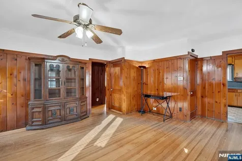 83 Lakeview Avenue Ringwood NJ 07456