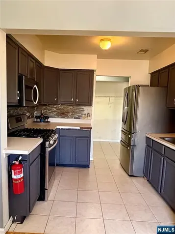 539 Union Avenue Irvington NJ 07111