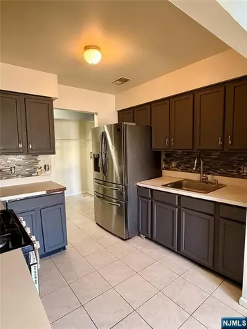 539 Union Avenue Irvington NJ 07111
