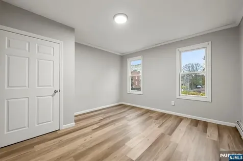 282 Hamilton Avenue Paterson NJ 07501
