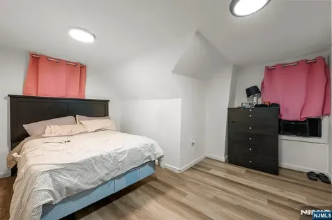 282 Hamilton Avenue Paterson NJ 07501