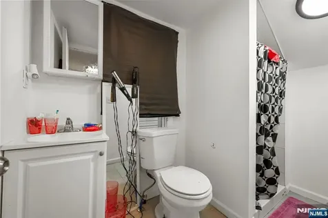 282 Hamilton Avenue Paterson NJ 07501