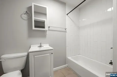 282 Hamilton Avenue Paterson NJ 07501
