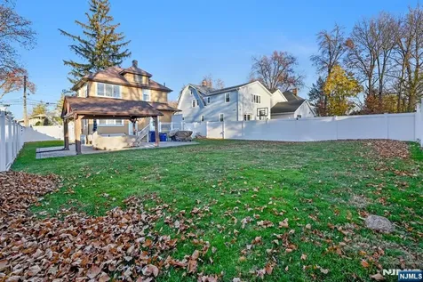 67 Spring Valley Avenue Hackensack NJ 07601